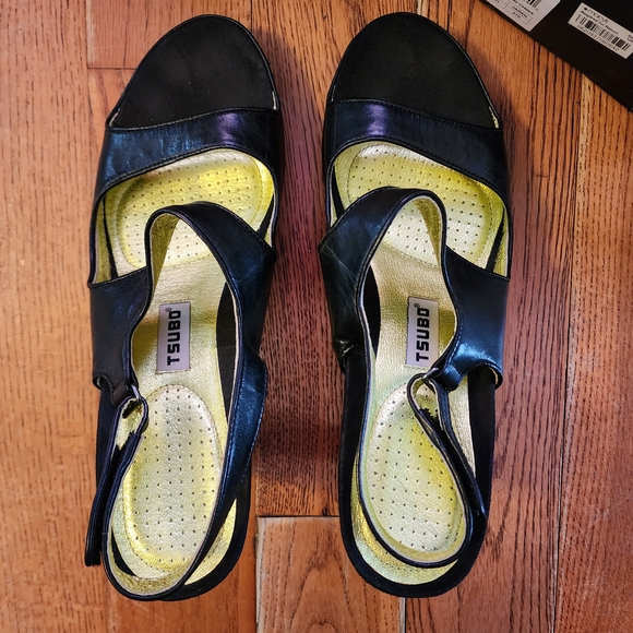 Tsubo Ina Black Women's Heels Comfort - Picture 2 of 8